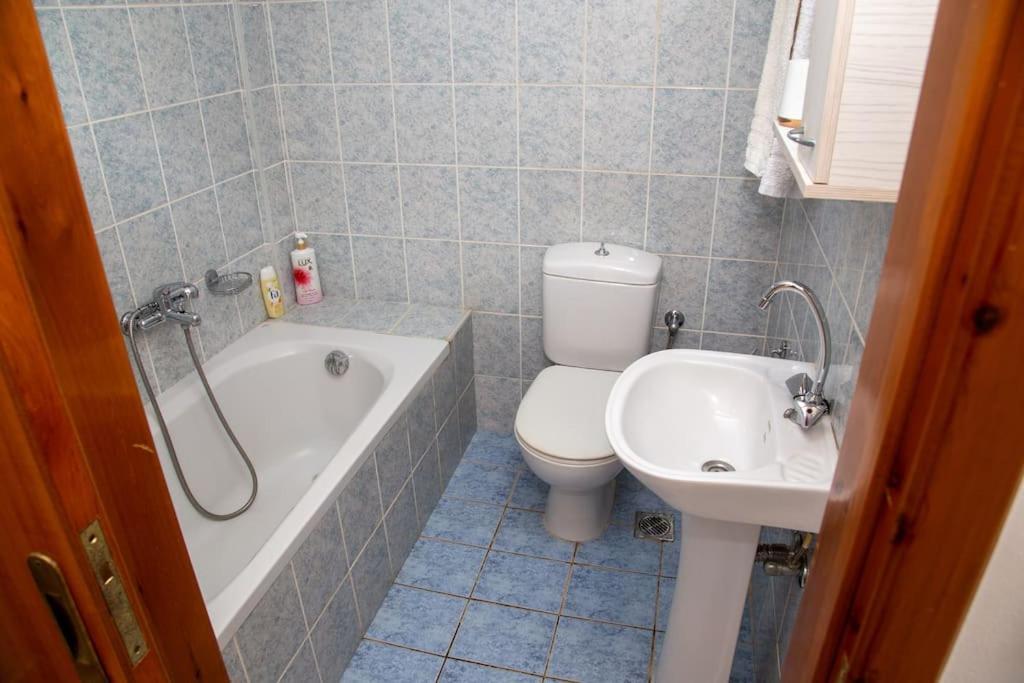 Appartement Εξοχη Και Θαλασσα à Makrýgialos Extérieur photo