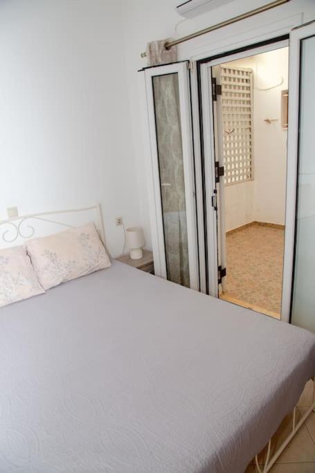 Appartement Εξοχη Και Θαλασσα à Makrýgialos Extérieur photo