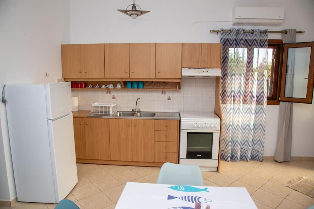 Appartement Εξοχη Και Θαλασσα à Makrýgialos Extérieur photo