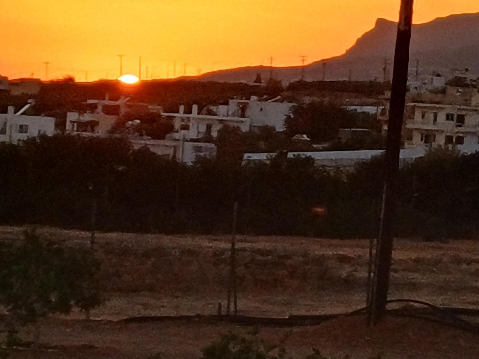 Appartement Εξοχη Και Θαλασσα à Makrýgialos Extérieur photo